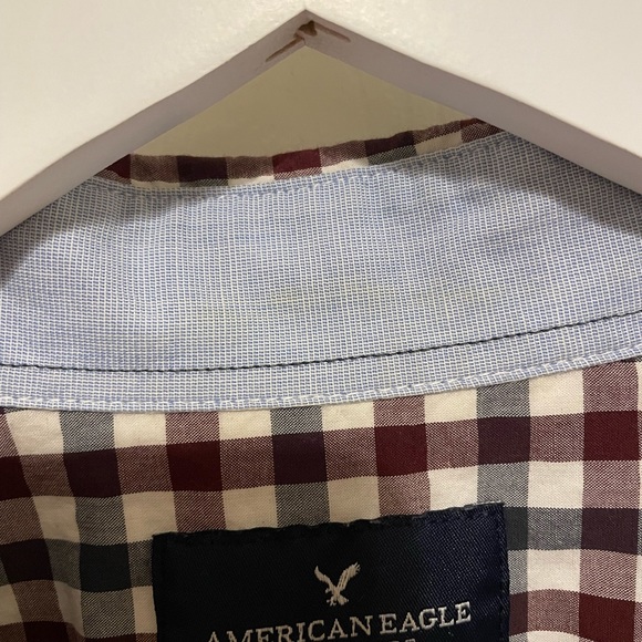 American Eagle - Men’s Button Down Dress Shirt (Large) - Picture 3 of 3